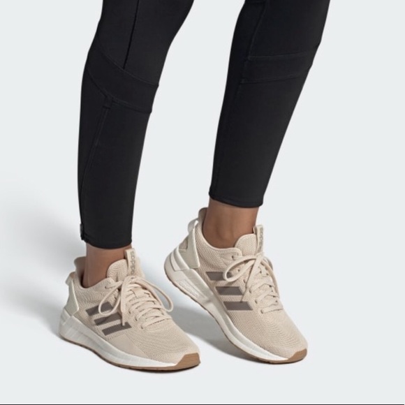 questar ride ladies trainers
